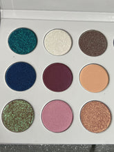 Load image into Gallery viewer, Boss Lady Eyeshadow Palette
