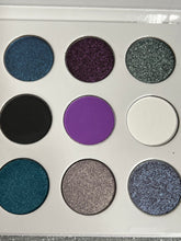 Load image into Gallery viewer, Cool Like Winter Eyeshadow Palette